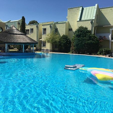 Helena Studio Apartman Сиофок Екстериор снимка