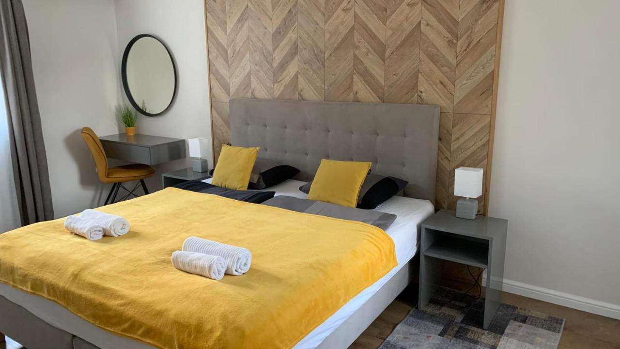 Helena Studio Apartman Сиофок Екстериор снимка